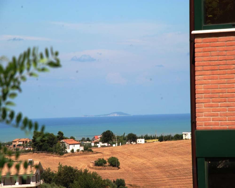Santoianni Hotel San Martino in Pensilis Exterior foto